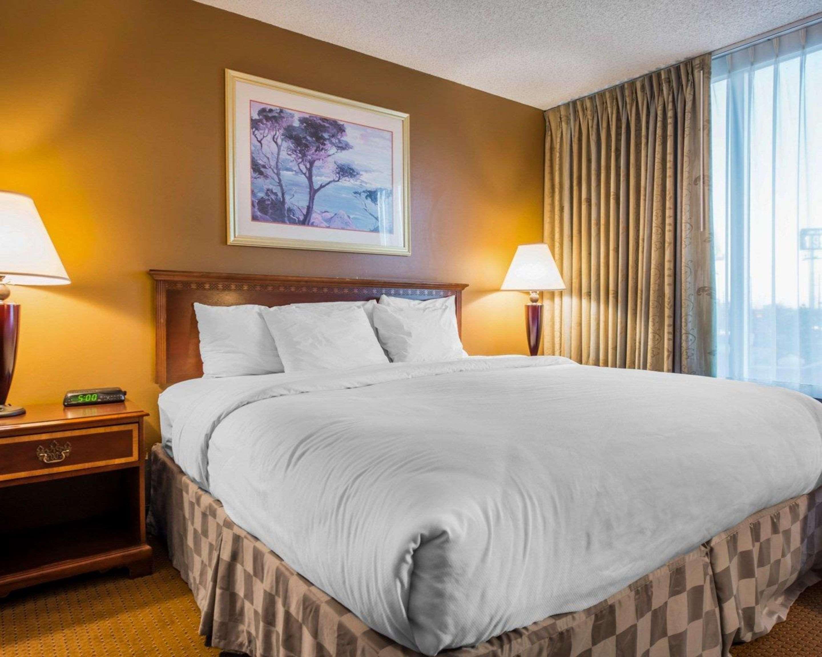 Clarion Inn And Events Center Pueblo North Esterno foto
