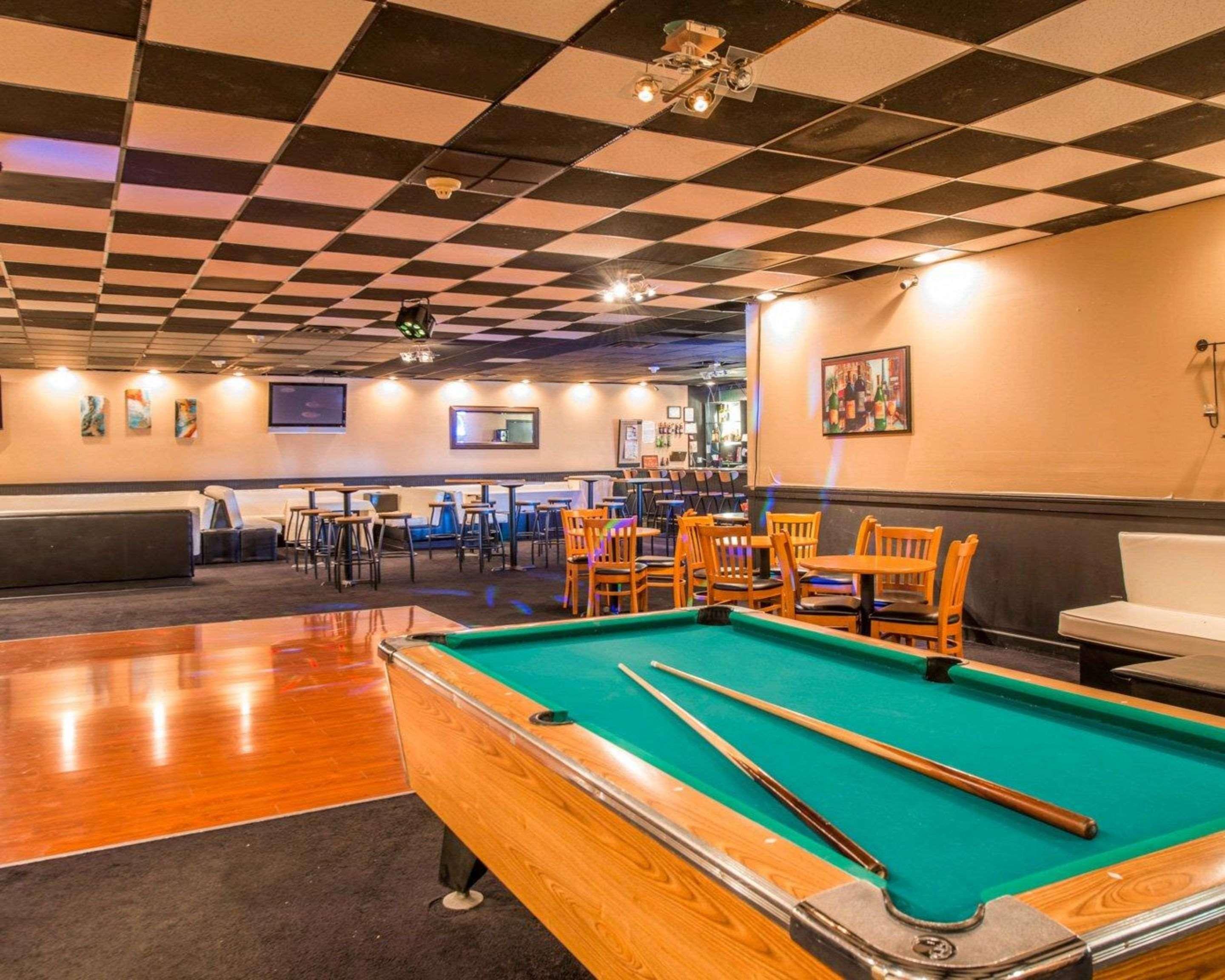 Clarion Inn And Events Center Pueblo North Esterno foto